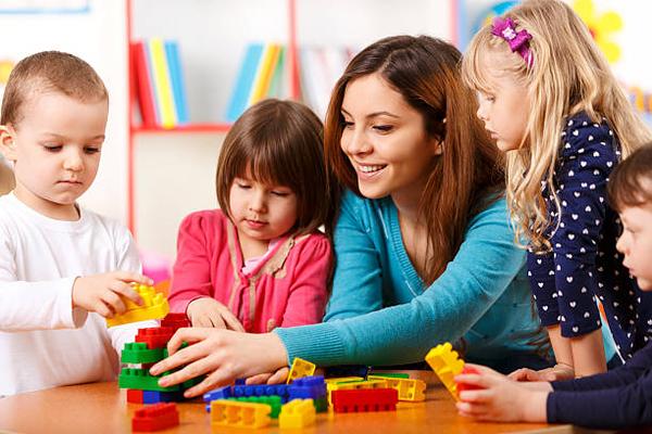 The Benefits of Professional Childcare Providers for Working Parents